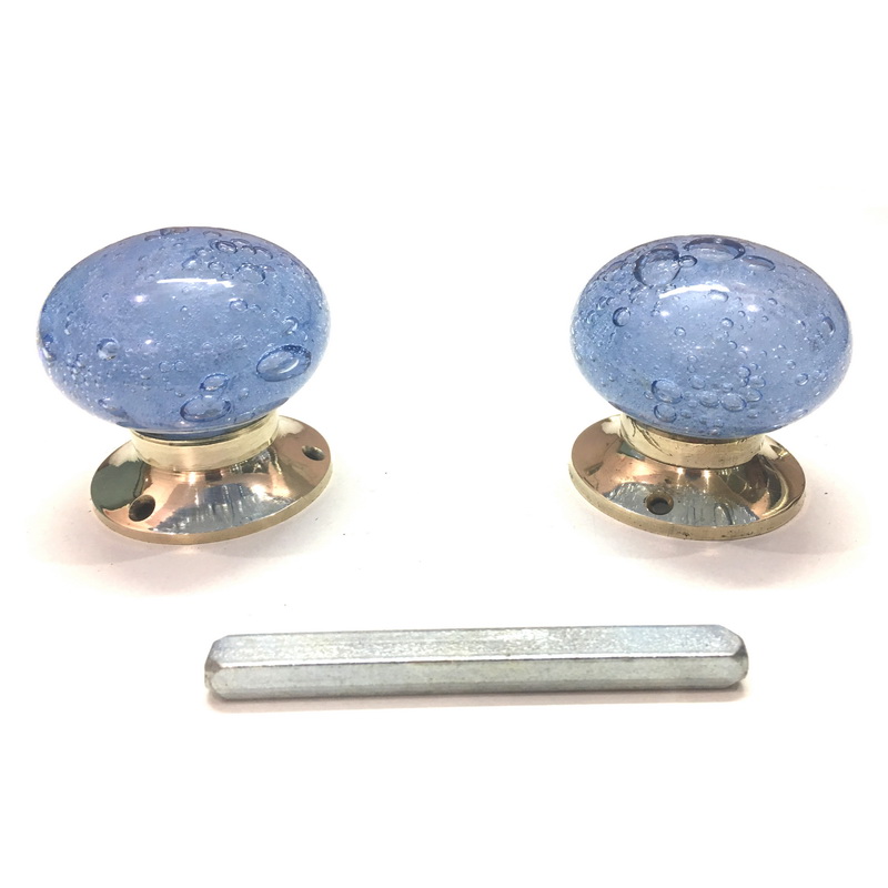 AQUA BUBBLE MORTISE DOOR KNOB. DIAMTER 61 MM, HEIGHT INCLUING BACKPLATE 58 MM. BACKPLATE 62 MM. AVAILABLE IN SPRUNG AND NON SPRUNG VERSIONS. SPINDLE 8X8X80 MM-2